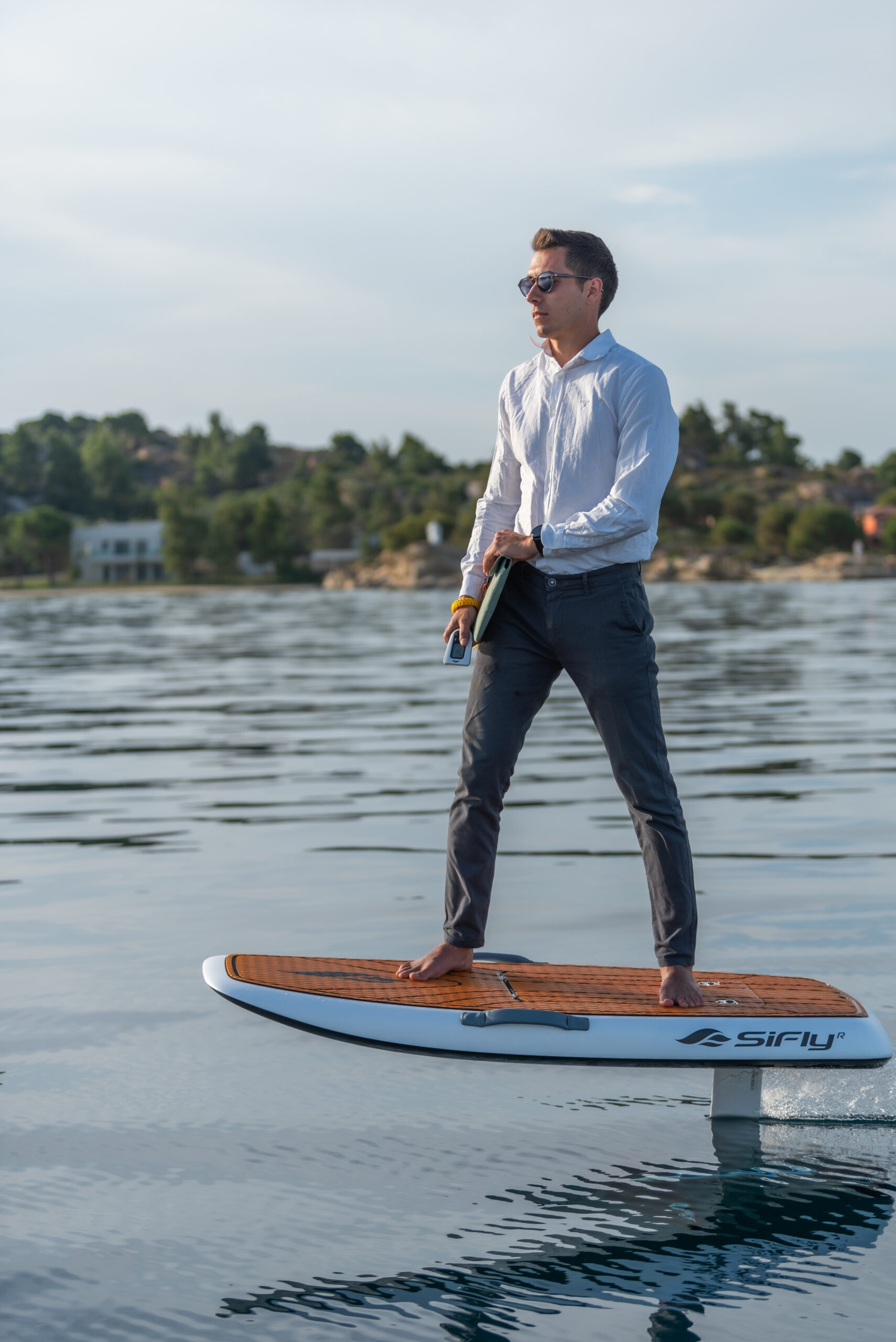 Flyfoil Efoil school altijd bij jou in de buurt